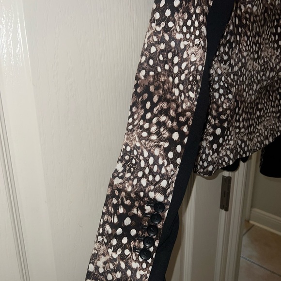 BCBGMAXAZRIA Bowie Tuxedo Blazer Jacket - Picture 4 of 7